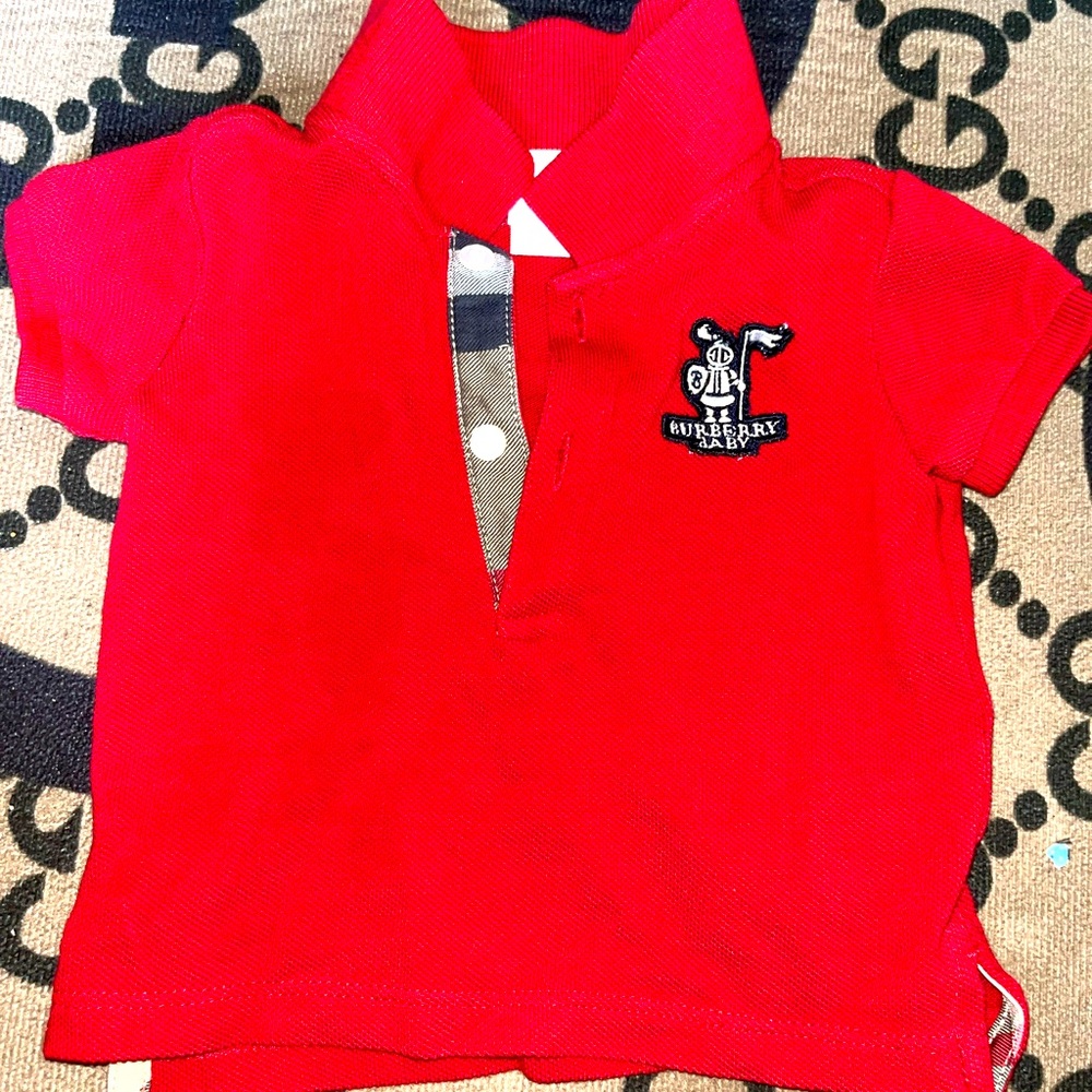 Brand new Burberry baby’s clothes for 3 months